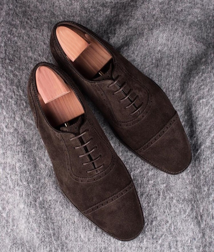 dark brown formal shoes