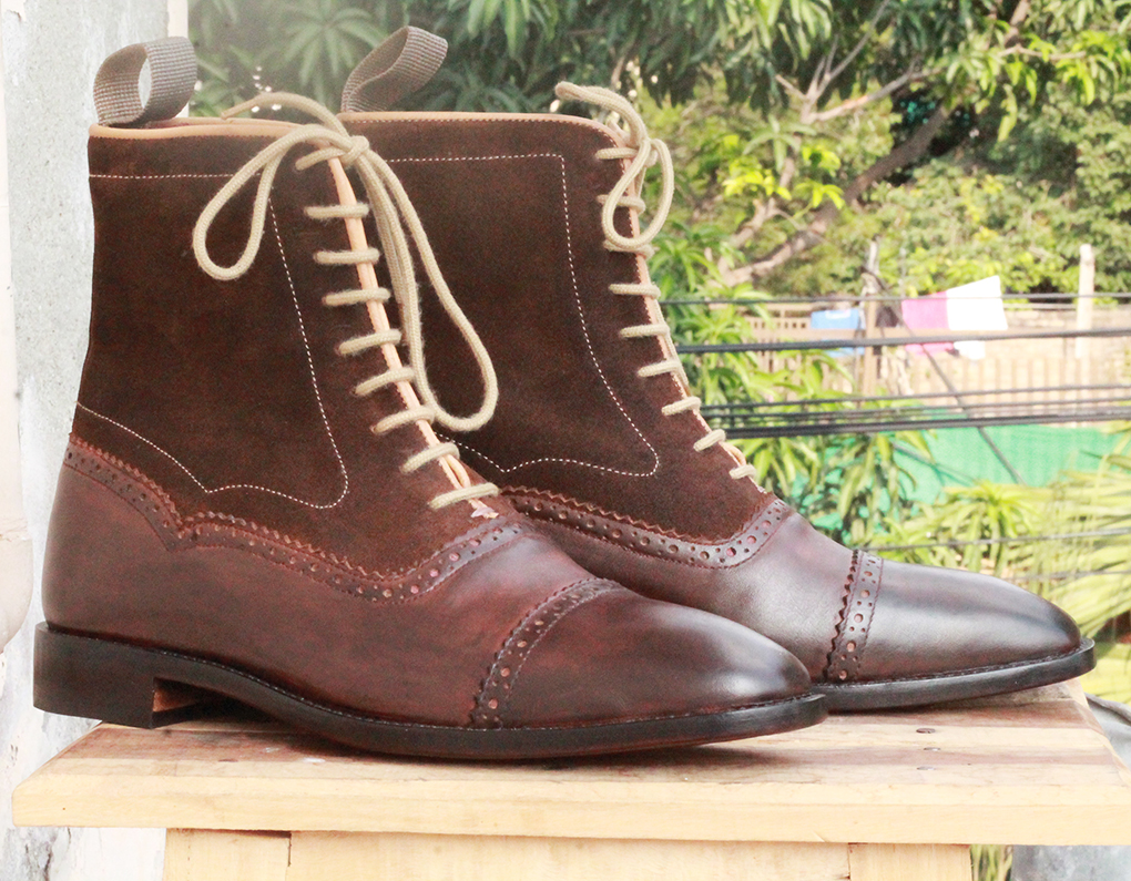 lace up cap toe boots