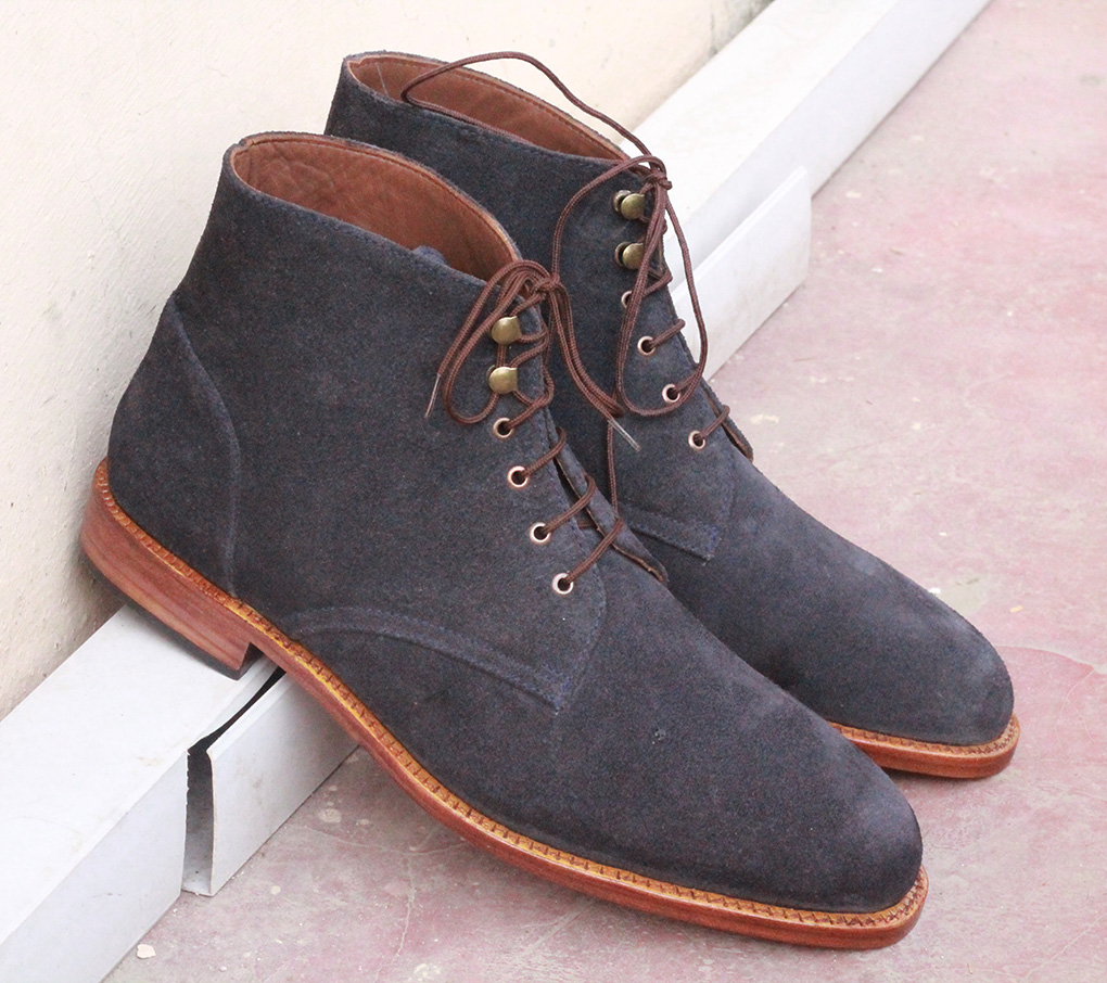 chukka lace up boots