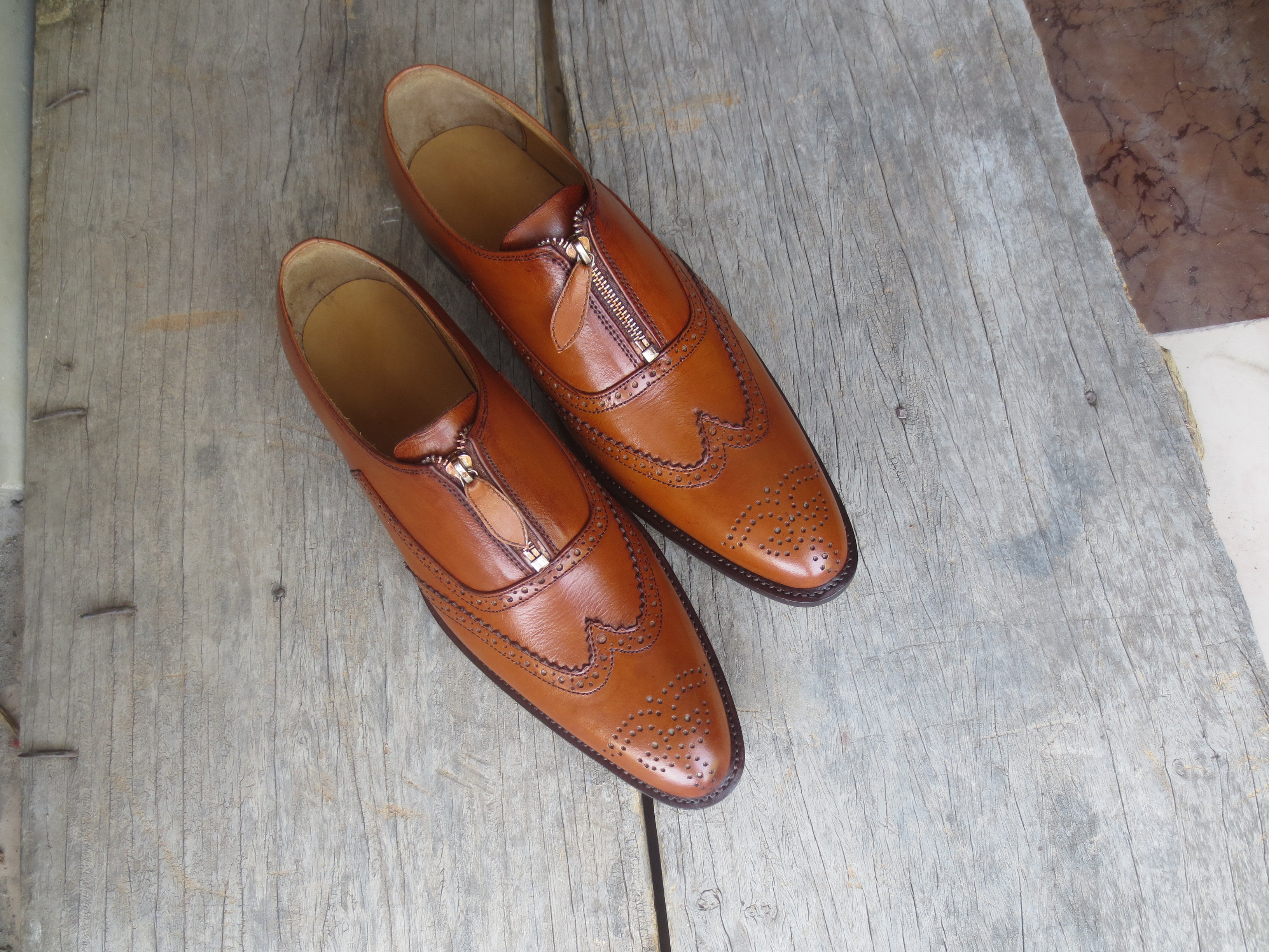 mens shoes with zippers in the front